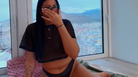 missyscarlet online show from February 24, 6:11 am