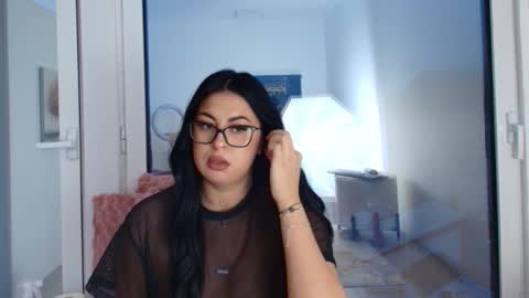 missyscarlet online show from March 29, 4:23 am