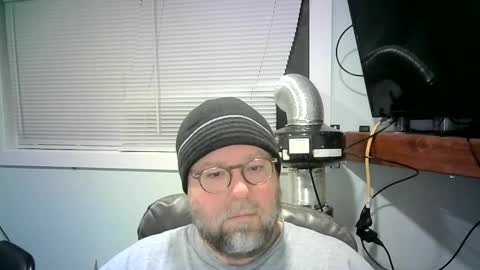 Mr. Happy online show from January 1, 3:45 am