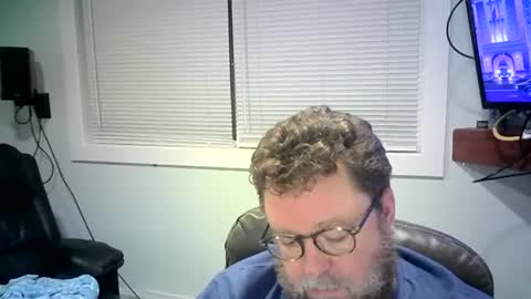 Mr. Happy online show from February 22, 7:23 am