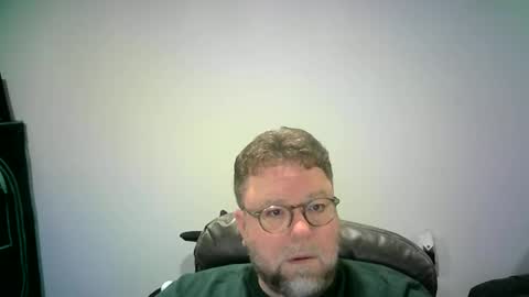 Mr. Happy online show from October 9, 5:16 am