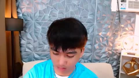 Snapshot of mister_officer chatting on February 21, 2:50 am SAINT SACHI will make your day online show from February 21, 2:50 am