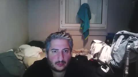 Snapshot of misterbelled chatting on October 3, 11:18 am misterbelled online show from October 3, 11:18 am