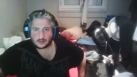 Snapshot of misterbelled chatting on October 10, 5:12 pm misterbelled online show from October 10, 5:12 pm