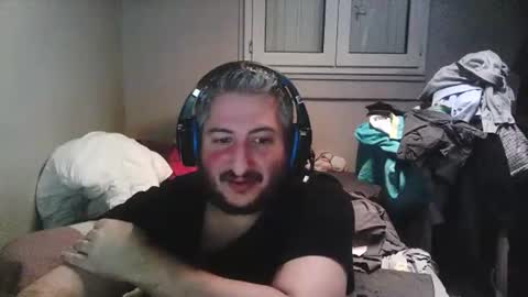 Snapshot of misterbelled chatting on November 14, 12:53 am misterbelled online show from November 14, 12:53 am