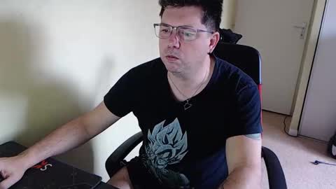 Snapshot of mistercoeur1 chatting on January 29, 9:33 am mistercoeur online show from January 29, 9:33 am