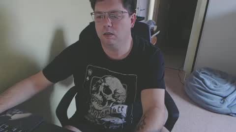 Snapshot of mistercoeur1 chatting on February 13, 4:07 pm mistercoeur online show from February 13, 4:07 pm