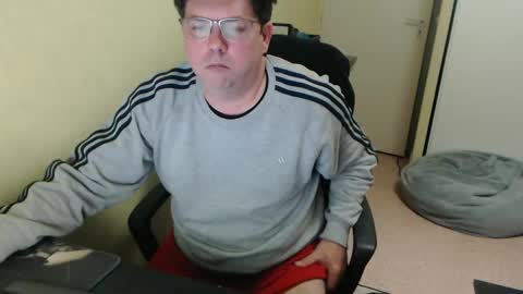 Snapshot of mistercoeur1 chatting on March 7, 9:27 pm mistercoeur online show from March 7, 9:27 pm