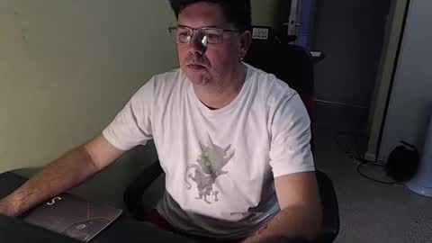 Snapshot of mistercoeur1 chatting on November 5, 8:14 am mistercoeur online show from November 5, 8:14 am