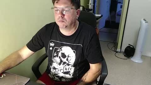 Snapshot of mistercoeur1 chatting on November 7, 4:18 pm mistercoeur online show from November 7, 4:18 pm