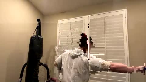 Snapshot of misterlionking chatting on March 5, 8:54 am Eric online show from March 5, 8:54 am