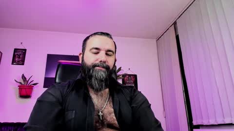 misterlov3r online show from December 4, 10:30 pm