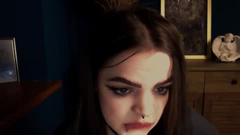 Snapshot of misticwave chatting on November 28, 2:20 pm Ines online show from November 28, 2:20 pm