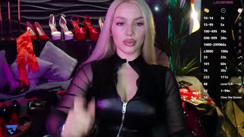 Darsy online show from February 20, 5:18 pm