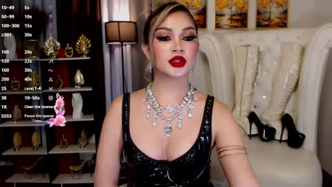 mistressathenna online show from May 25, 8:15 pm