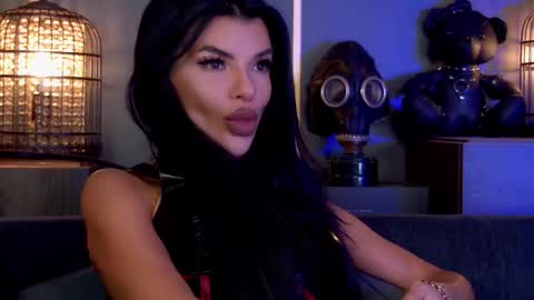 Elenia online show from September 13, 11:43 am