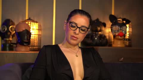 Mistress Kelly online show from March 20, 11:31 pm