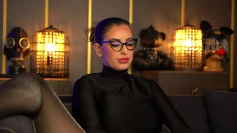 Mistress Kelly online show from April 2, 8:39 pm