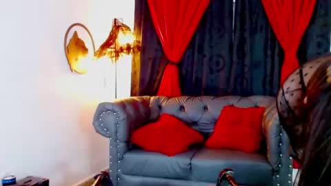 Mistresslombana online show from July 6, 6:43 am