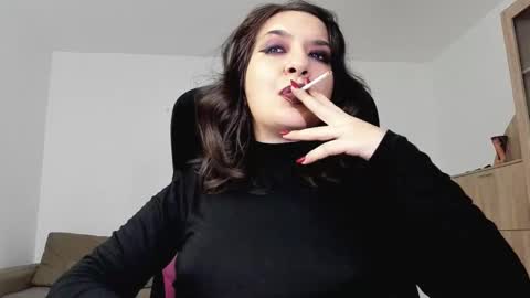 Snapshot of mistressmichelle5 chatting on February 17, 3:25 am YourGoddessM online show from February 17, 3:25 am
