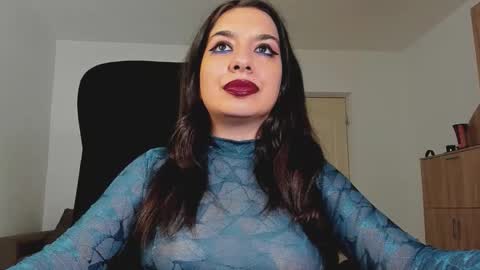 Snapshot of mistressmichelle5 chatting on September 12, 11:54 am YourGoddessM online show from September 12, 11:54 am