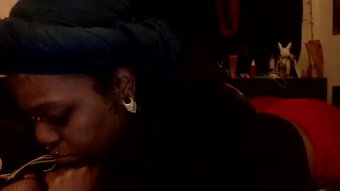 Snapshot of mistressmystii chatting on November 6, 2:56 am Mistress Mystii online show from November 6, 2:56 am