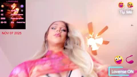 Snapshot of mistressnatti chatting on November 7, 9:48 pm Natti online show from November 7, 9:48 pm