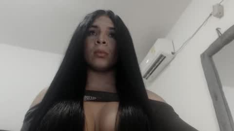 Snapshot of mistressxxalice chatting on November 6, 5:08 am ALICE MADANE online show from November 6, 5:08 am