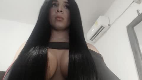 Snapshot of mistressxxalice chatting on November 13, 5:06 am ALICE MADANE online show from November 13, 5:06 am