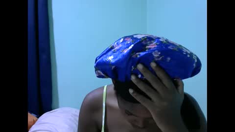 Snapshot of misty_shee chatting on January 31, 10:52 pm misty_shee online show from January 31, 10:52 pm
