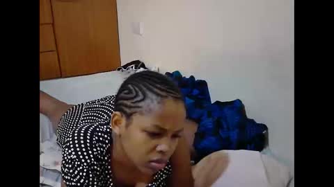 Snapshot of misty_shee chatting on September 11, 11:32 am misty_shee online show from September 11, 11:32 am