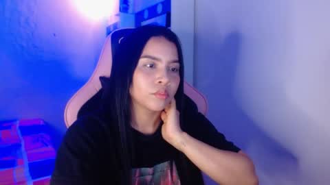 Hanna online show from April 7, 2:23 am