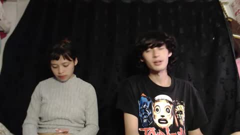 Naomi and Nekorii online show from March 7, 5:37 am