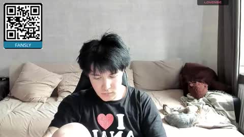 MeowMiku online show from October 4, 11:41 am