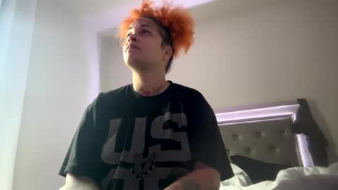 Snapshot of mizzpoison23 chatting on January 27, 6:52 pm mizzpoison23 online show from January 27, 6:52 pm