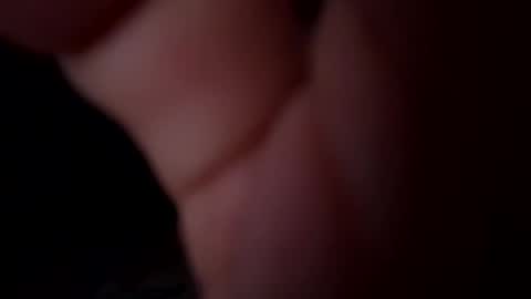 Snapshot of mizzpoison23 chatting on February 1, 3:30 am mizzpoison23 online show from February 1, 3:30 am