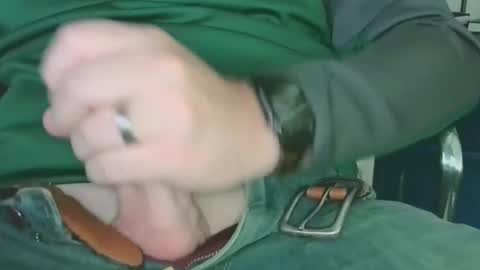 Snapshot of mmfan333 chatting on October 14, 12:17 pm mmfan333 online show from October 14, 12:17 pm