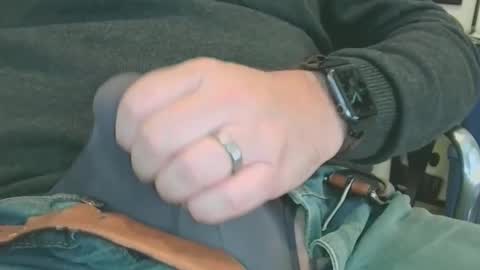 Snapshot of mmfan333 chatting on October 31, 4:08 pm mmfan333 online show from October 31, 4:08 pm