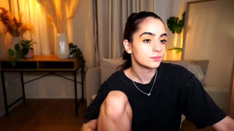 milkyway  online show from December 21, 5:09 pm