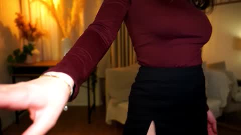 milkyway  online show from March 3, 5:19 pm