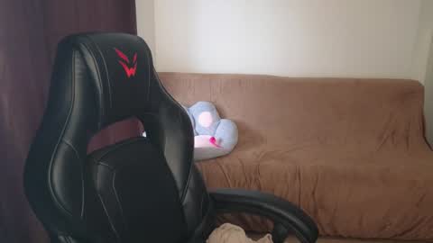 Lili online show from December 13, 11:02 am