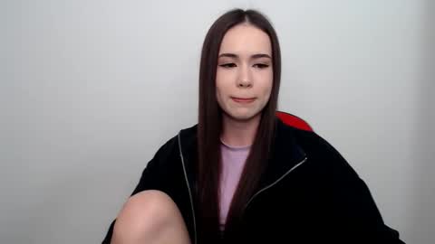 Snapshot of mmm_bananaa_ chatting on February 25, 6:31 pm Beata online show from February 25, 6:31 pm