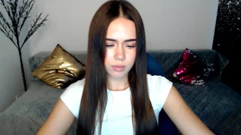 Beata online show from December 3, 6:39 pm