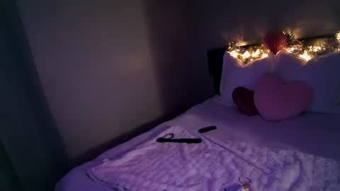 Angel online show from February 15, 6:43 am