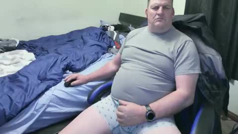 Snapshot of mmmthatsfunnn chatting on February 26, 2:37 am mmmthatsfunnn online show from February 26, 2:37 am