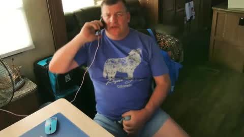 Snapshot of mmmthatsfunnn chatting on October 8, 10:18 pm mmmthatsfunnn online show from October 8, 10:18 pm