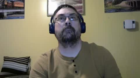 Snapshot of mmr45 chatting on November 9, 5:17 am mmr45 online show from November 9, 5:17 am