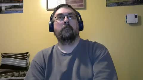 Snapshot of mmr45 chatting on November 13, 5:17 am mmr45 online show from November 13, 5:17 am