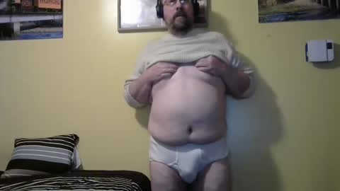 Snapshot of mmr45 chatting on November 17, 4:18 am mmr45 online show from November 17, 4:18 am