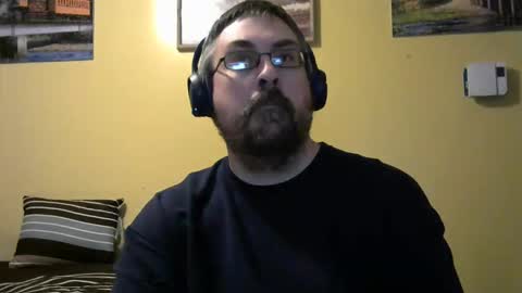 Snapshot of mmr45 chatting on November 18, 5:12 am mmr45 online show from November 18, 5:12 am